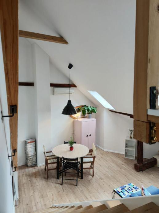 Art / Peaceful / Historical City Center Apartment 萨格勒布 外观 照片